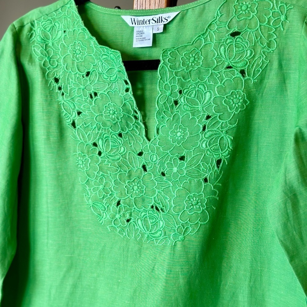 WinterSilks Silk Linen Grass Green Lacey Detail Pullover Blouse